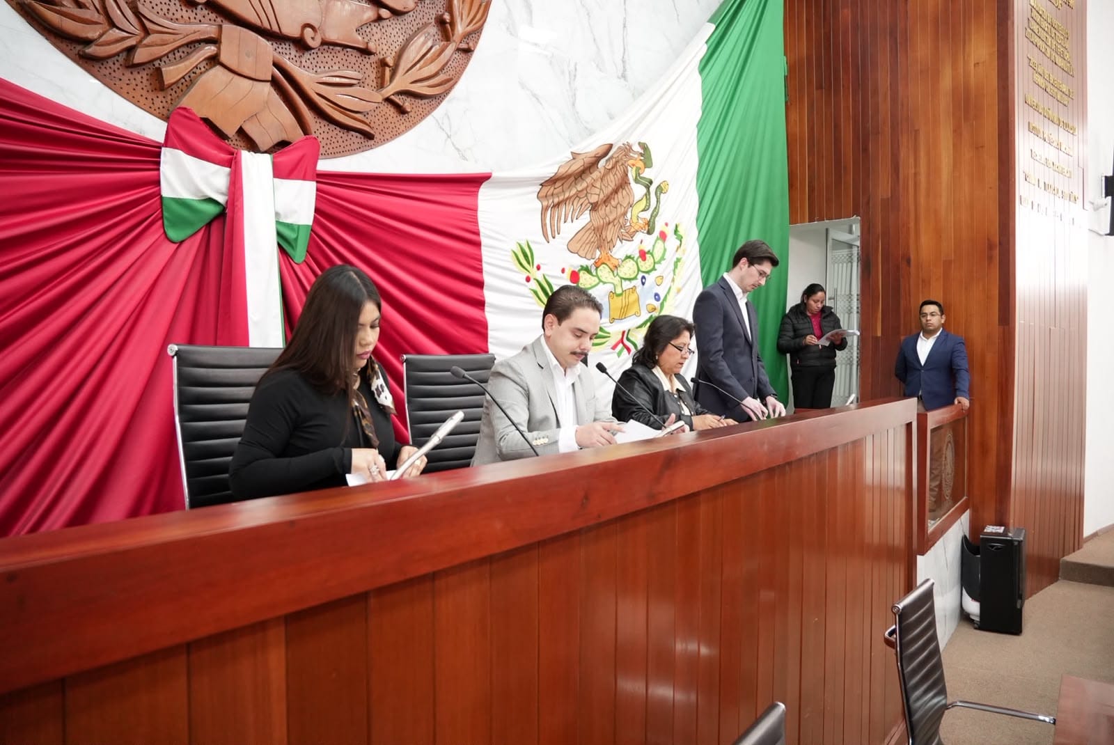 Plantea GP de Morena trasladar a 2028 la segunda etapa de la elección judicial